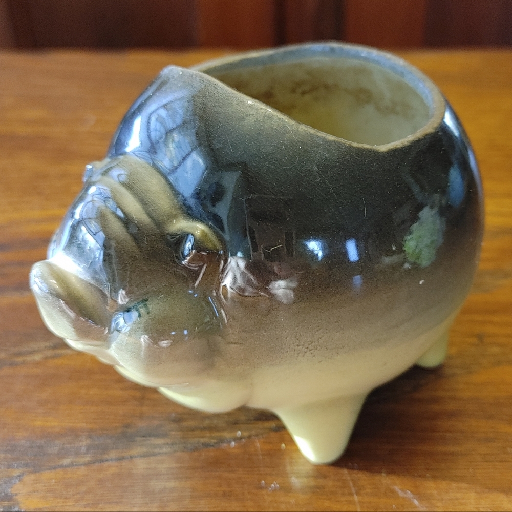 Adorable Vintage petite Shawnee Pottery #760 Ceramic Pig Planter 5" (223)